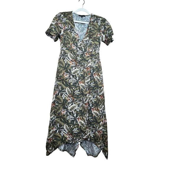 Banana Republic Wrap Dress Women’s Size 2 Jungle Print Hidden Tigers - Picture 1 of 8